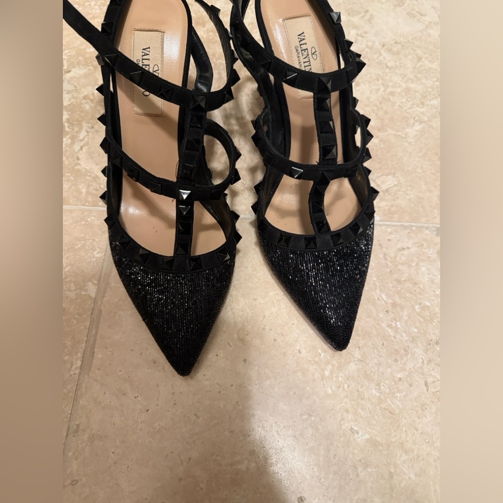 100% AUTHENTIC VALENTINO ROCKSTUD ANKLE PUMPS
